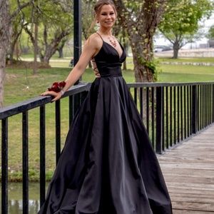 PROM DRESS